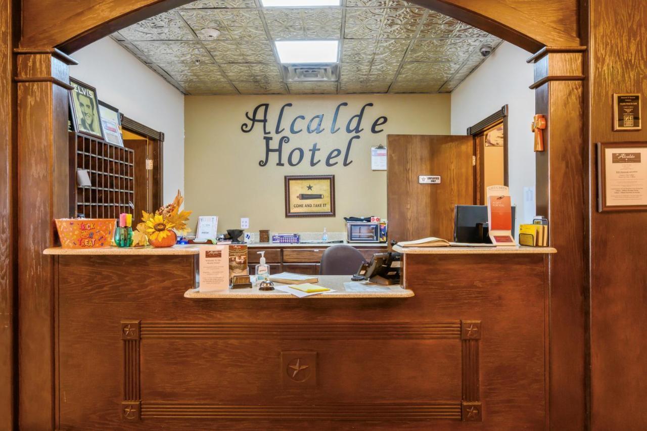 The Alcalde Hotel By Oyo Gonzales Екстериор снимка